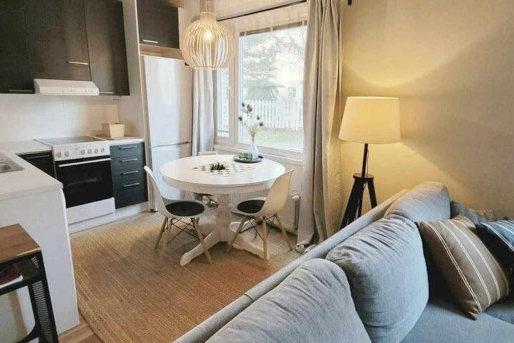 Modern Apartment With Free Parking & Sauna Ylojarvi Exteriör bild